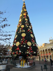 disney-christmas-tree